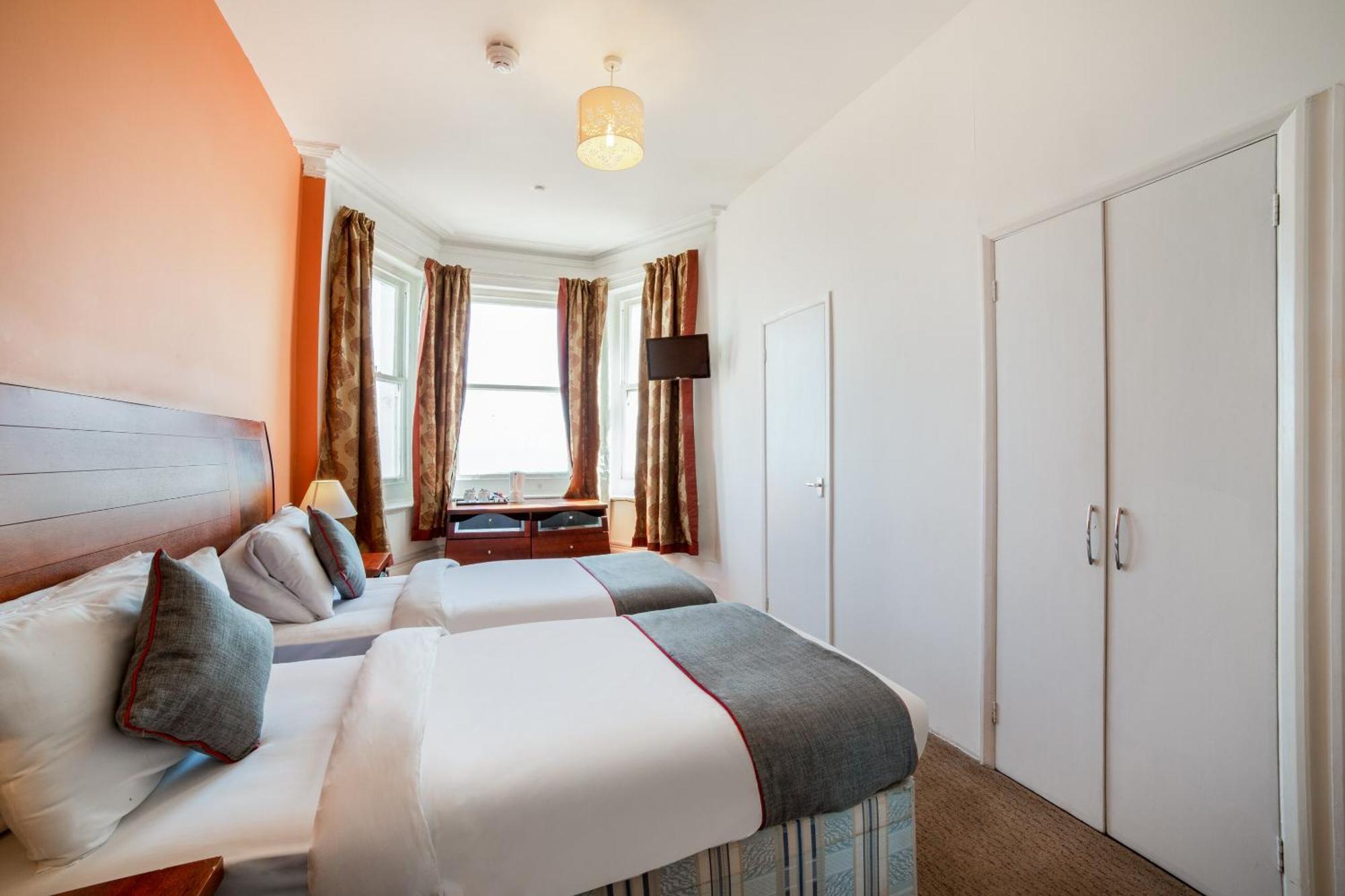 The Strand Hotel Eastbourne Ngoại thất bức ảnh