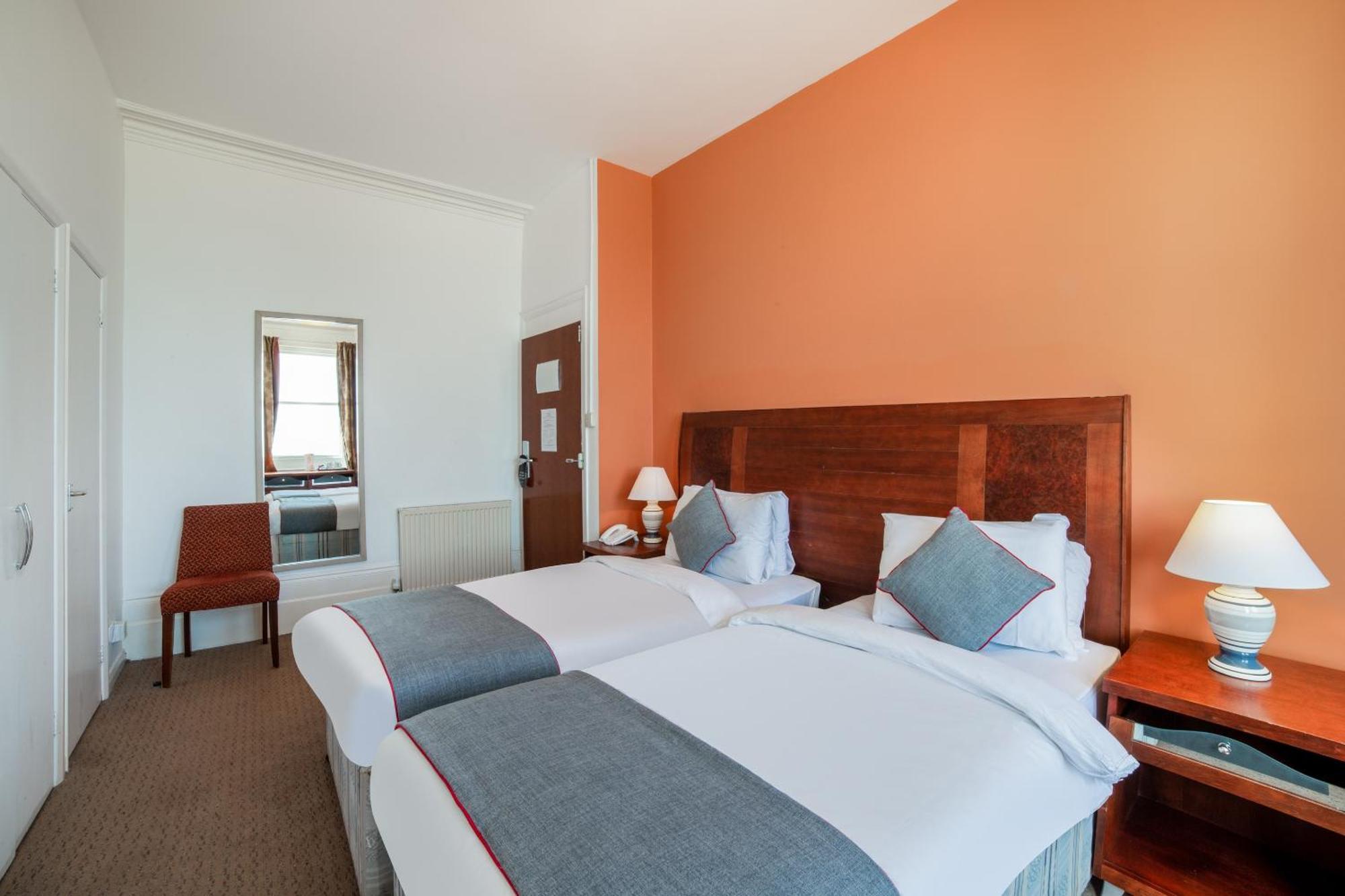 The Strand Hotel Eastbourne Ngoại thất bức ảnh