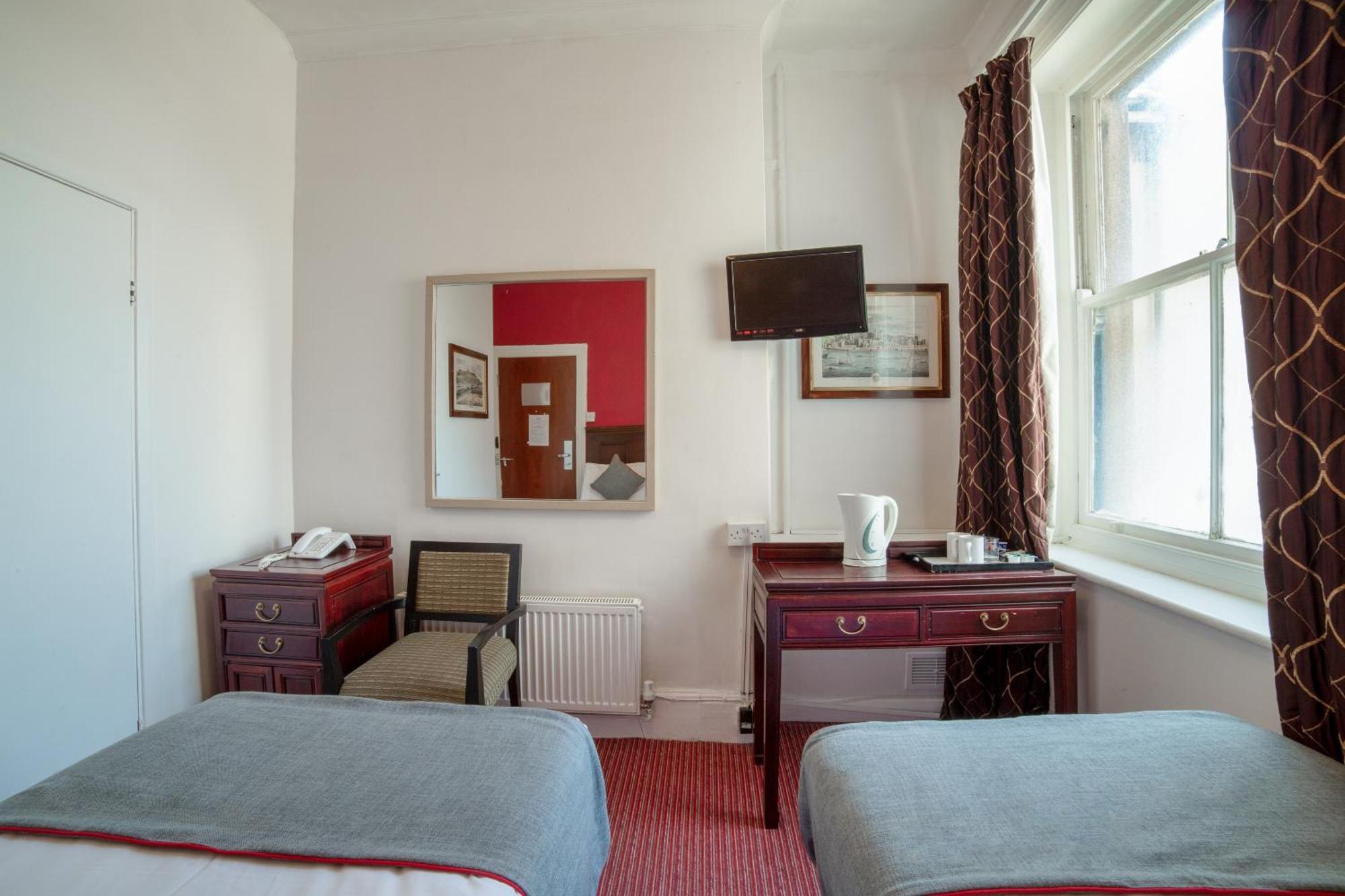 The Strand Hotel Eastbourne Ngoại thất bức ảnh