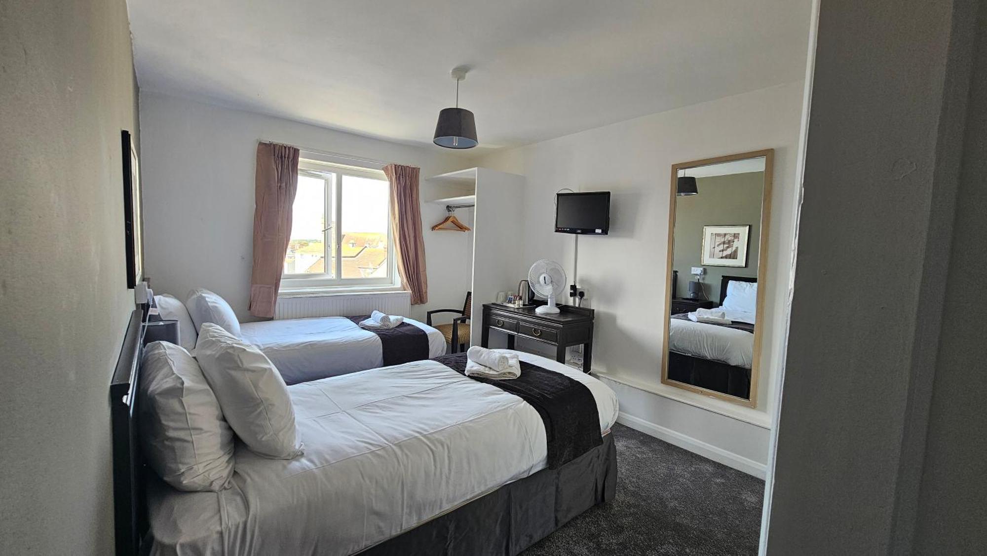 The Strand Hotel Eastbourne Ngoại thất bức ảnh
