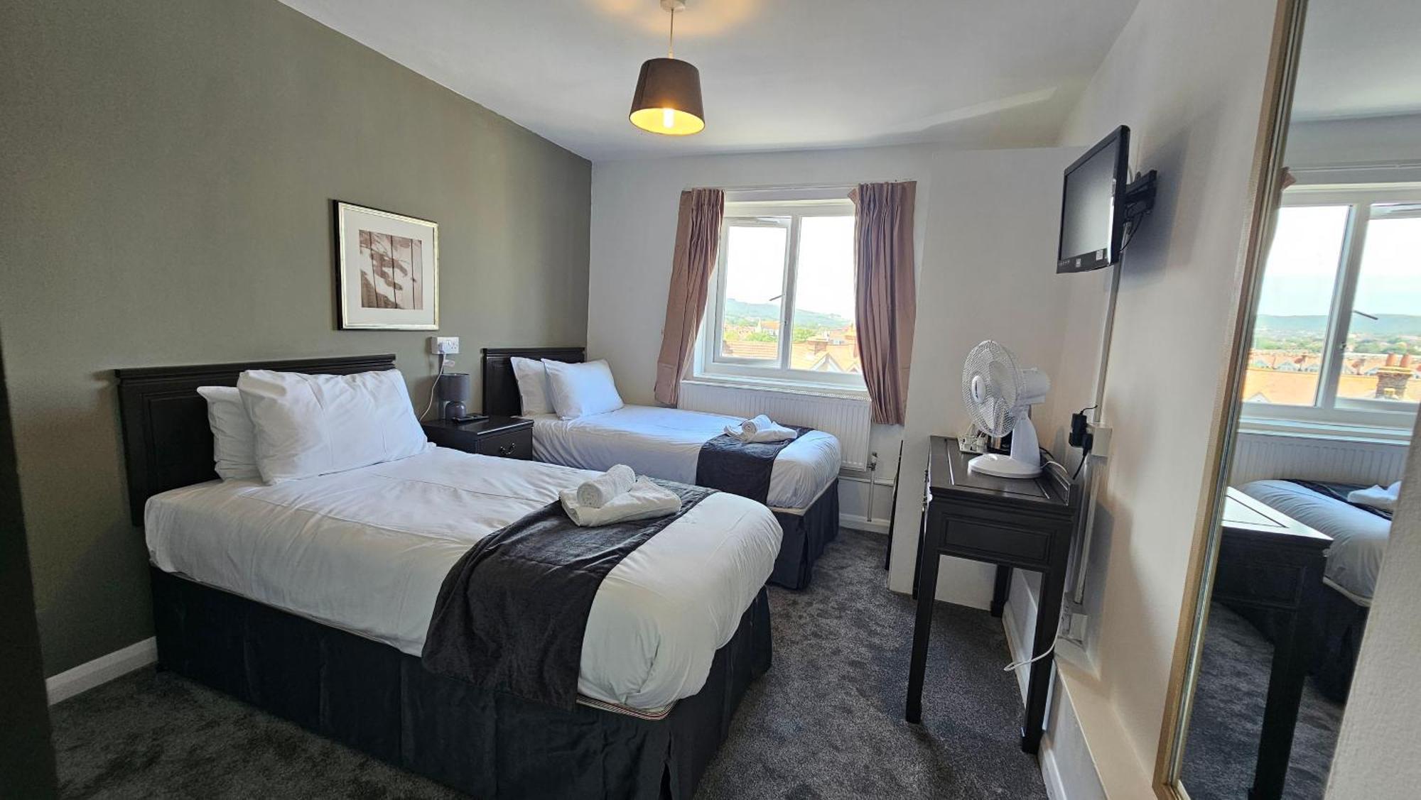 The Strand Hotel Eastbourne Ngoại thất bức ảnh