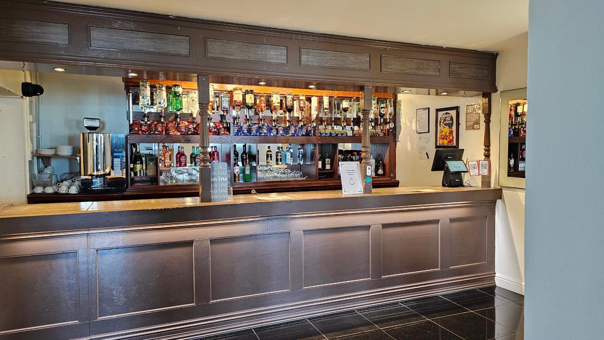 The Strand Hotel Eastbourne Ngoại thất bức ảnh