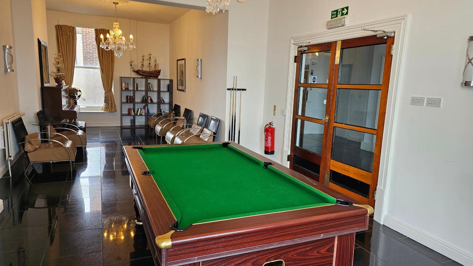The Strand Hotel Eastbourne Ngoại thất bức ảnh