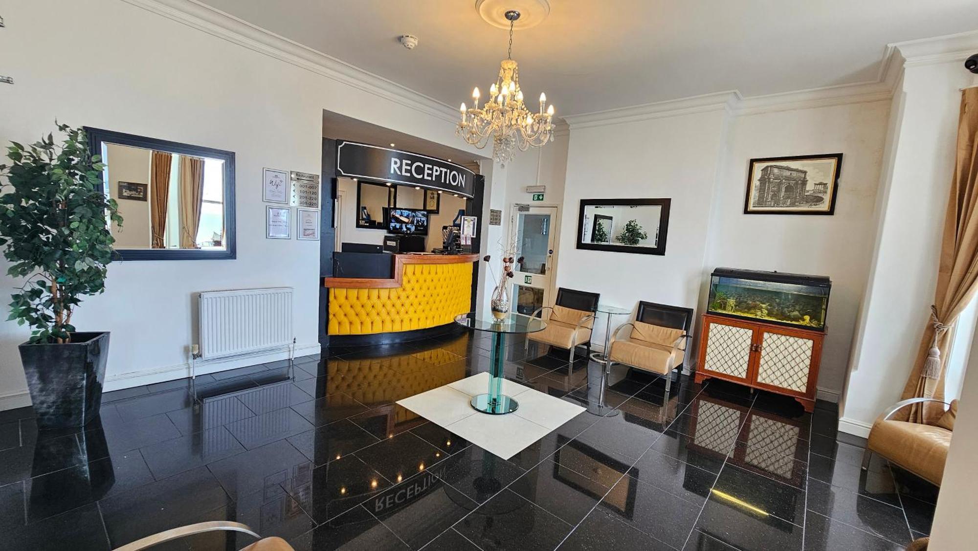 The Strand Hotel Eastbourne Ngoại thất bức ảnh