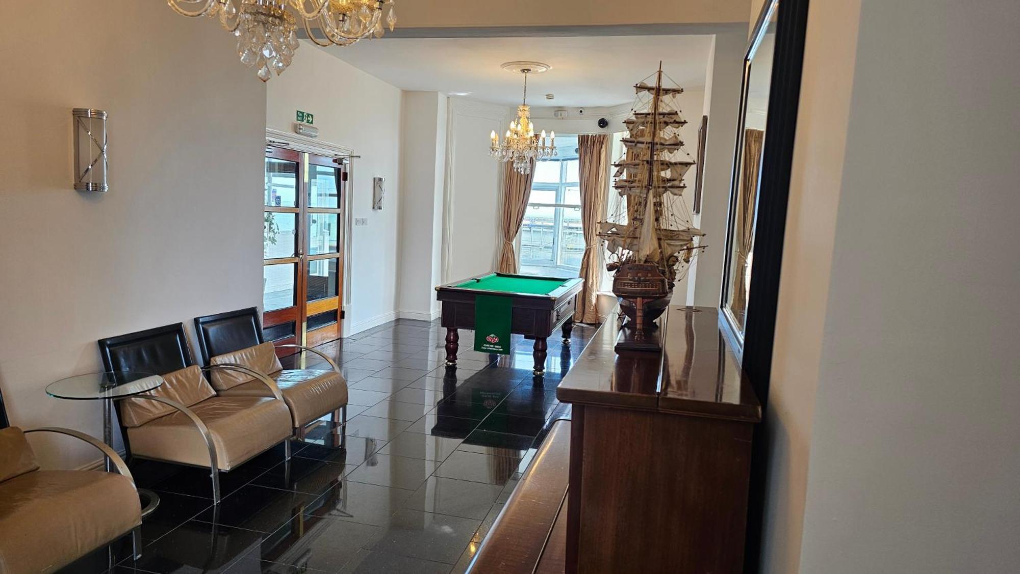 The Strand Hotel Eastbourne Ngoại thất bức ảnh