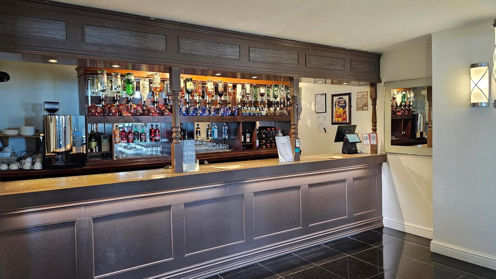 The Strand Hotel Eastbourne Ngoại thất bức ảnh