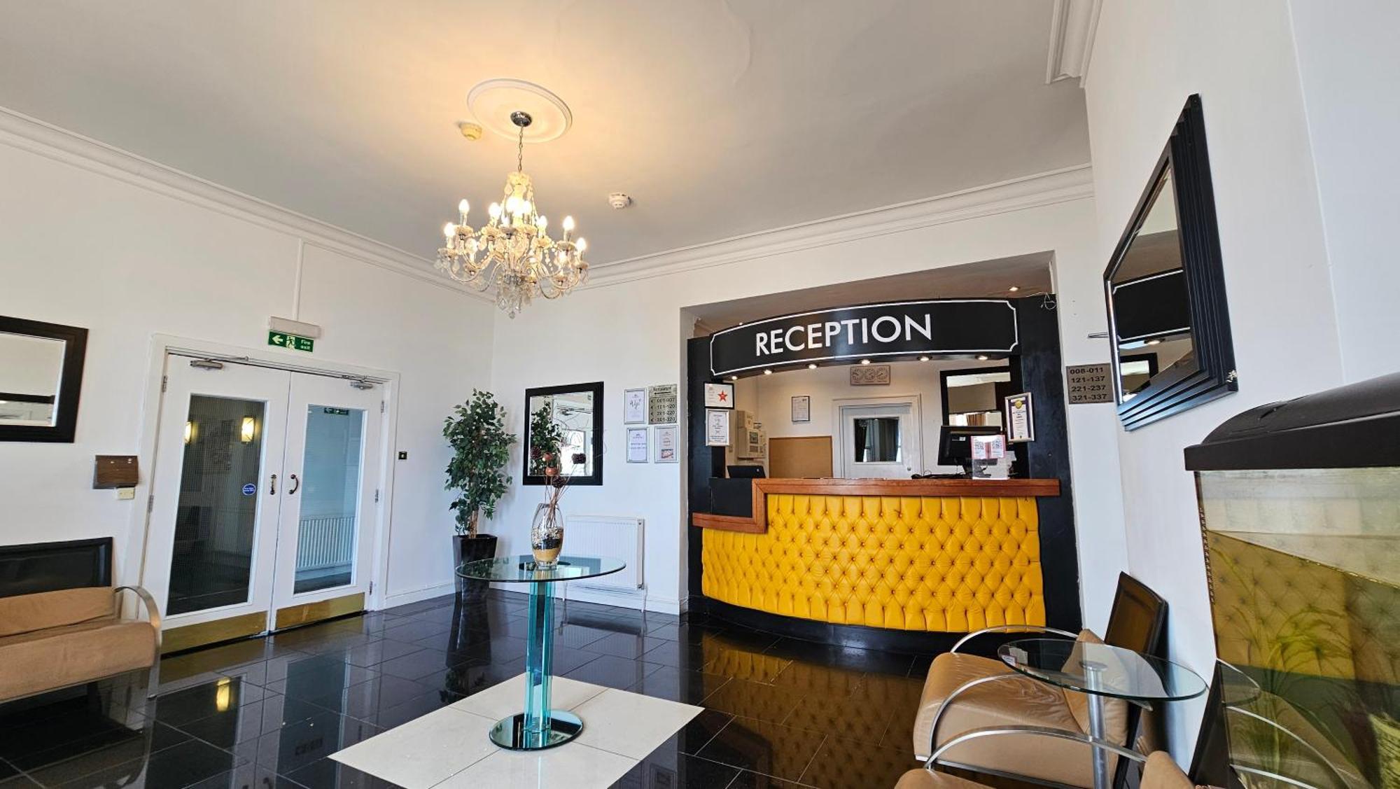The Strand Hotel Eastbourne Ngoại thất bức ảnh