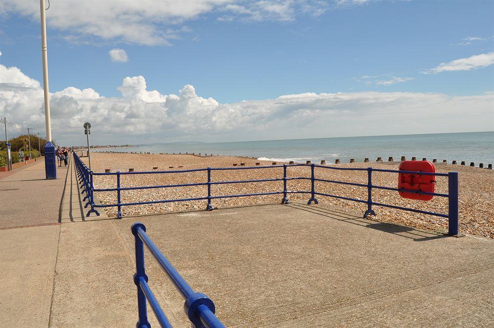 The Strand Hotel Eastbourne Ngoại thất bức ảnh